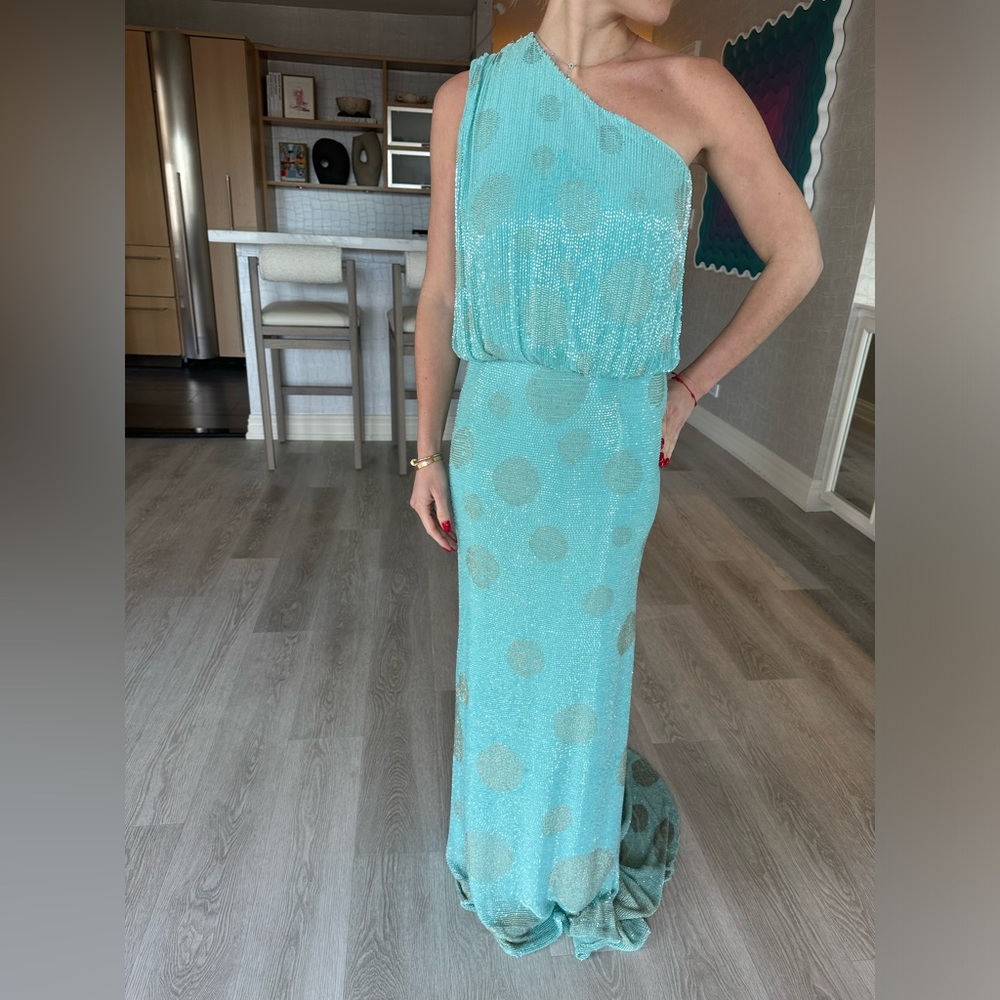 COPY - Naeem Khan gown